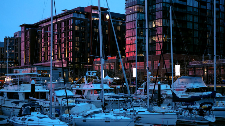 Photo of a harbor at dusk